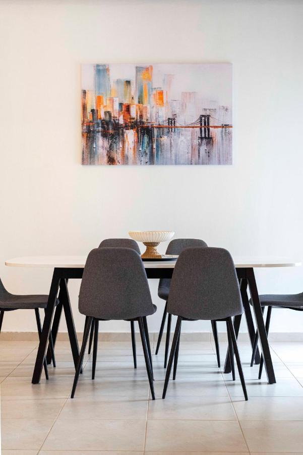 Mirabella Spacious Studio Athens Luaran gambar
